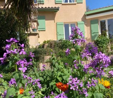 Francheville Cama Y Desayuno | Le Relais des Malettes Chambres d'hôtes B&B