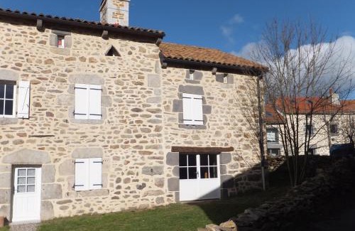 Anglards-de-Saint-Flour Casa | Le Relais de Garabit