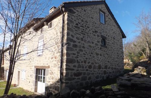 Anglards-de-Saint-Flour Casa | Le Relais de Garabit