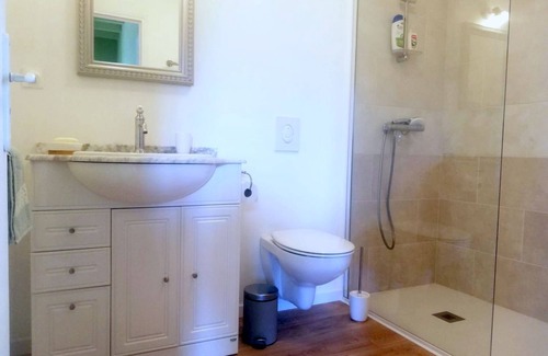 Clinchamps-sur-Orne Casa | Le Relais Francette Along the voie verte, pets welcome