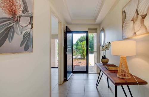 Mission Beach Casa | Le Reve Summary: * Mo