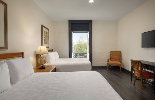 French Quarter Hotel | Le Richelieu Hotel