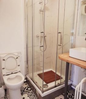 Le Plessis-Robinson Apartamento | Le RivetStud à 20 min Paris