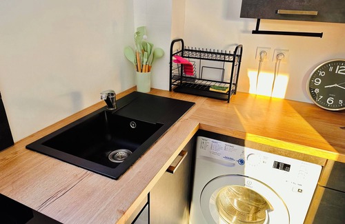 Chinon Apartamento | Le Ronsard, Chinon View of the fortress & Collegiate church of Saint Mexme - Historic center 5mn