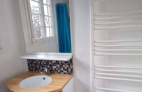 Poitiers Apartamento | Le Rouge Saphir - Studio idéal pour 2 voyageurs