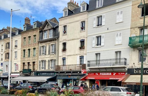 Trouville-sur-Mer Casa | Le Roulis Maison de pêcheur plein Centre de Trouville