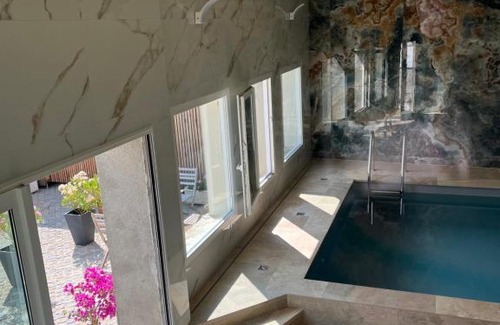 Verneuil-sur-Vienne Casa | Le Royal - Piscine intérieure - sauna