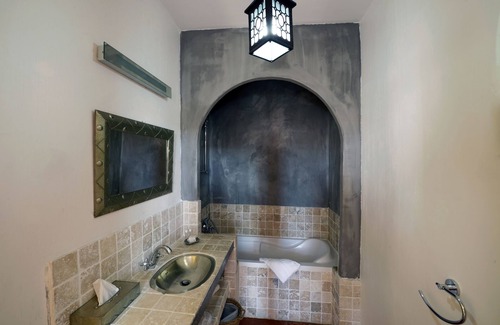 Thiers Hotel | Le Ryad Boutique Hôtel