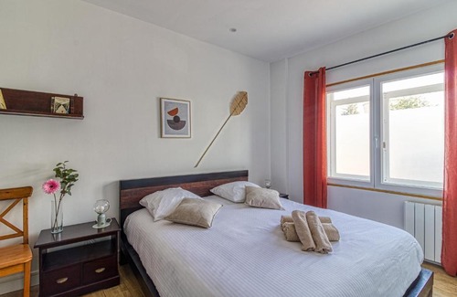 Gare Apartamento | Le Saint-Pierre - Idéalement situé avec sauna
