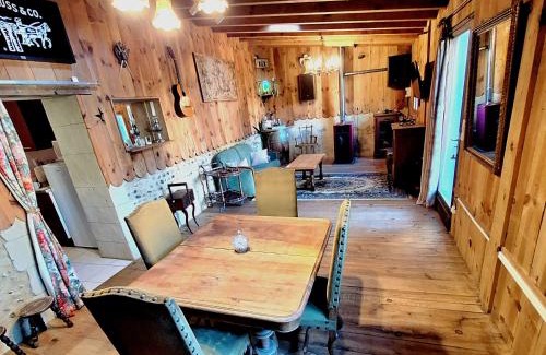 Aire-sur-l'Adour Apartamento | Le Saloon