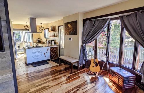 Chertsey Chalet De Esquí | Le Sanctuaire de L'artisan Luxury Waterfront Accommodation
