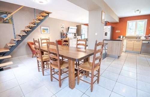 Lussault-sur-Loire Apartamento | Le Sapin Parasol - House for 7 people.