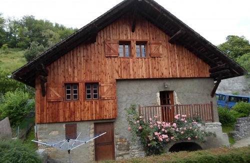 Aiton Casa | LE SARTOZ - AITON - Gîte