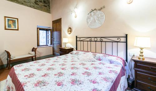 Radda in Chianti Villa | Le Scope 5*