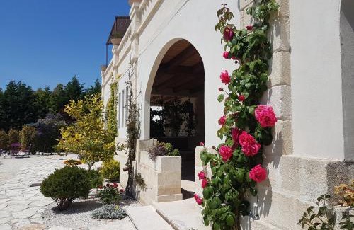 Salice Salentino Cama Y Desayuno | Le Scuderie - Castello Monaci