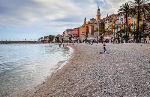 Menton Apartamento | LE SOLEIA - Spacious 3P - Beachfront - Parking