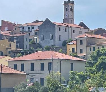 Pitelli Casa | LE SOLEIL DOREE' MAISON Wi-Fi VACATIONS LERICI 5 TERRE