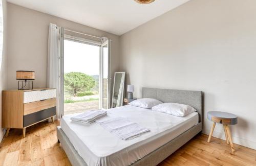 Carcassonne Apartamento | Le Soleil du Lac - Parking Privatif - Terrasse - Netflix - Clim