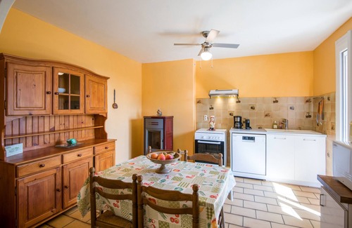 Castelnau-Pegayrols Apartamento | Le Soleil Occitan - A 20min du Viaduc de Millau