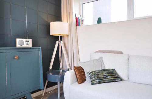 Rochefort Casa | Le sourire - Maison avec Jardin, Bureau & BBQ