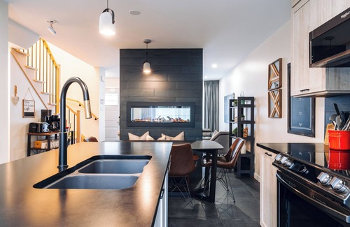Saint-Faustin-Lac-Carre Casa | Le Sous-Bois | Outdoors and Spa