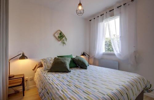 Gaillac Apartamento | Le Sporting Land - avec entrée autonome, parking privé & sa piscine ! -