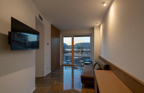 Como Casa | Le Stanze del Lago Lake View