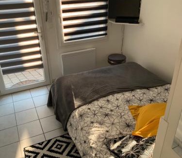 Vaugneray Apartamento | le studio de Florent, centre Vaugneray