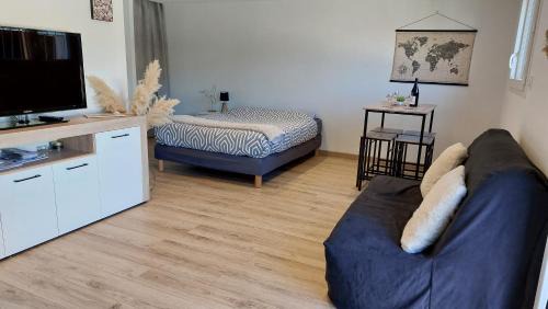 Tournon-sur-Rhone Apartamento | Le studio du Doux