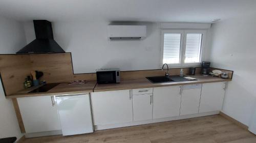 Tournon-sur-Rhone Apartamento | Le studio du Doux