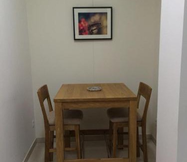 Auriac-sur-Vendinelle Apartamento | Le Studio du Château