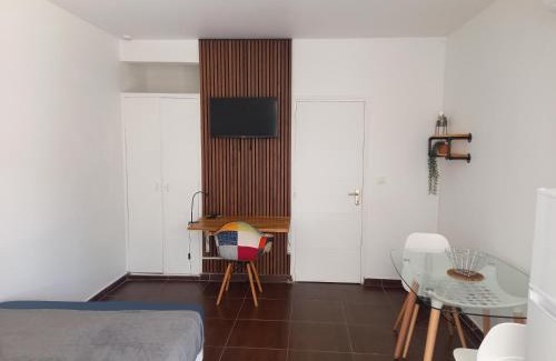 Le Gosier Apartamento | Le Studio Oncle Sam - Accès piscine et plage