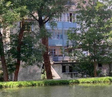 Arreau Apartamento | Le « studio sur la Neste » dans le centre d’Arreau