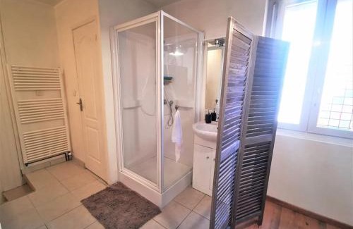 Montceau-les-Mines Apartamento | Le T1 Confort - Au Coeur de Montceau