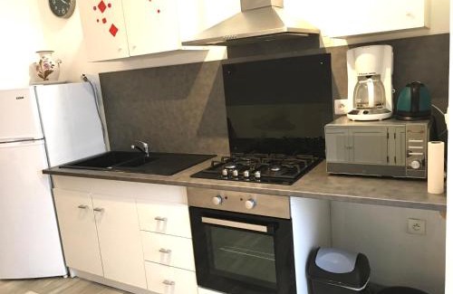Laroche-Saint-Cydroine Apartamento | LE TEMPS DUNE PAUSE xL