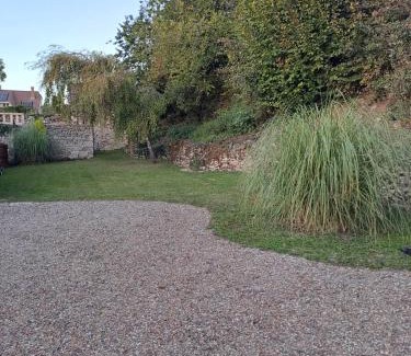 Therdonne Casa | Le "Therdon'Oise" - Maison, gardiennage & navette