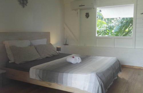 Grand-Bourg Apartamento | LE TIKI gîte côté canne