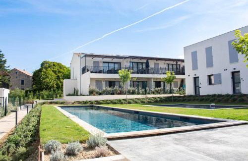 Malaucene Apartamento | Le Tircis - 2 slaapkamers met terras en zwembad aan de Mont Ventoux