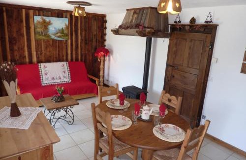 Feissons-sur-Salins Chalet De Esquí | Le Trédard magnifique chalet 10 personnes face aux 3 vallées sur les hauteurs de Bozel
