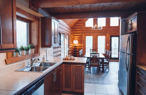 Saint-Faustin-Lac-Carre Chalet De Esquí | Le Tranquille - Magnificent view - SPA and Billiards