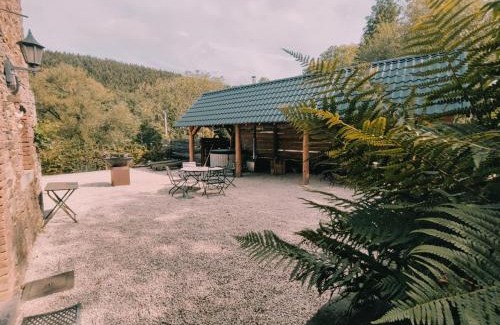 Ferrieres Casa | Le Trou 14, Ancienne ferme dans la nature avec bain nordique