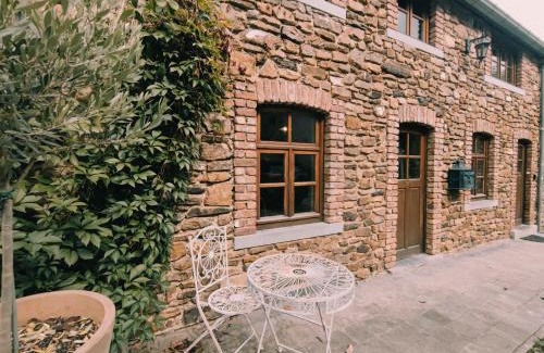 Ferrieres Casa | Le Trou 14, Ancienne ferme dans la nature avec bain nordique