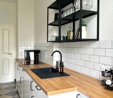 Zentrum-Nord Apartamento | LE Vacation City Nord Apartment, Terrasse, Küche, Netflix, Free TV