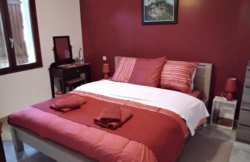 Gaillac Cama Y Desayuno | Le violet