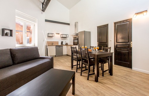 Tourcoing Apartamento | Le Zen, Appartement Avec Fauteuil Massant!