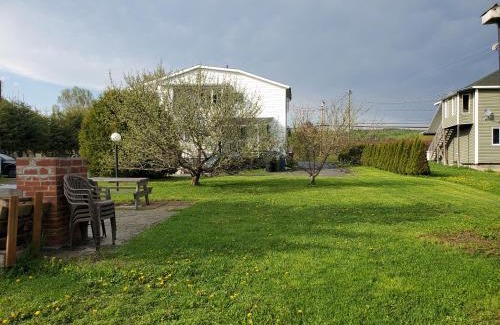 Edmundston Casa | Le1226-Apartment with Free WIFI and Parking