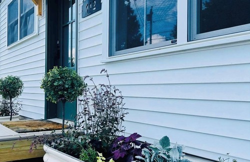Dixfield Casa | Leaf Peepers: Its go time! Your Western Maine Home Base Awaits.