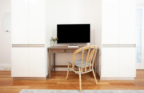 Lewisham Apartamento | Leafy and Tranquil Inner West Studio Apartment