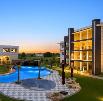 Ramnagar Complejo | Leafy Lush Resort and Spa