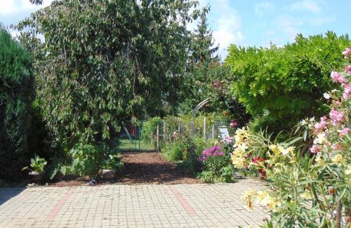 Sarvar Apartamento | Leander Apartman